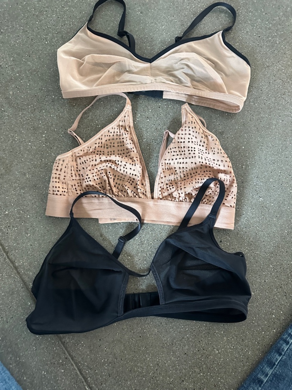 Negative Underwear Nude & Black Seamless Bralette Set - 3 Pack